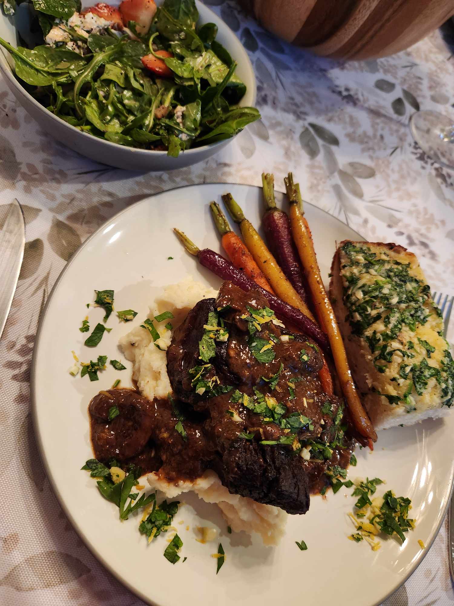 Braised short ribs